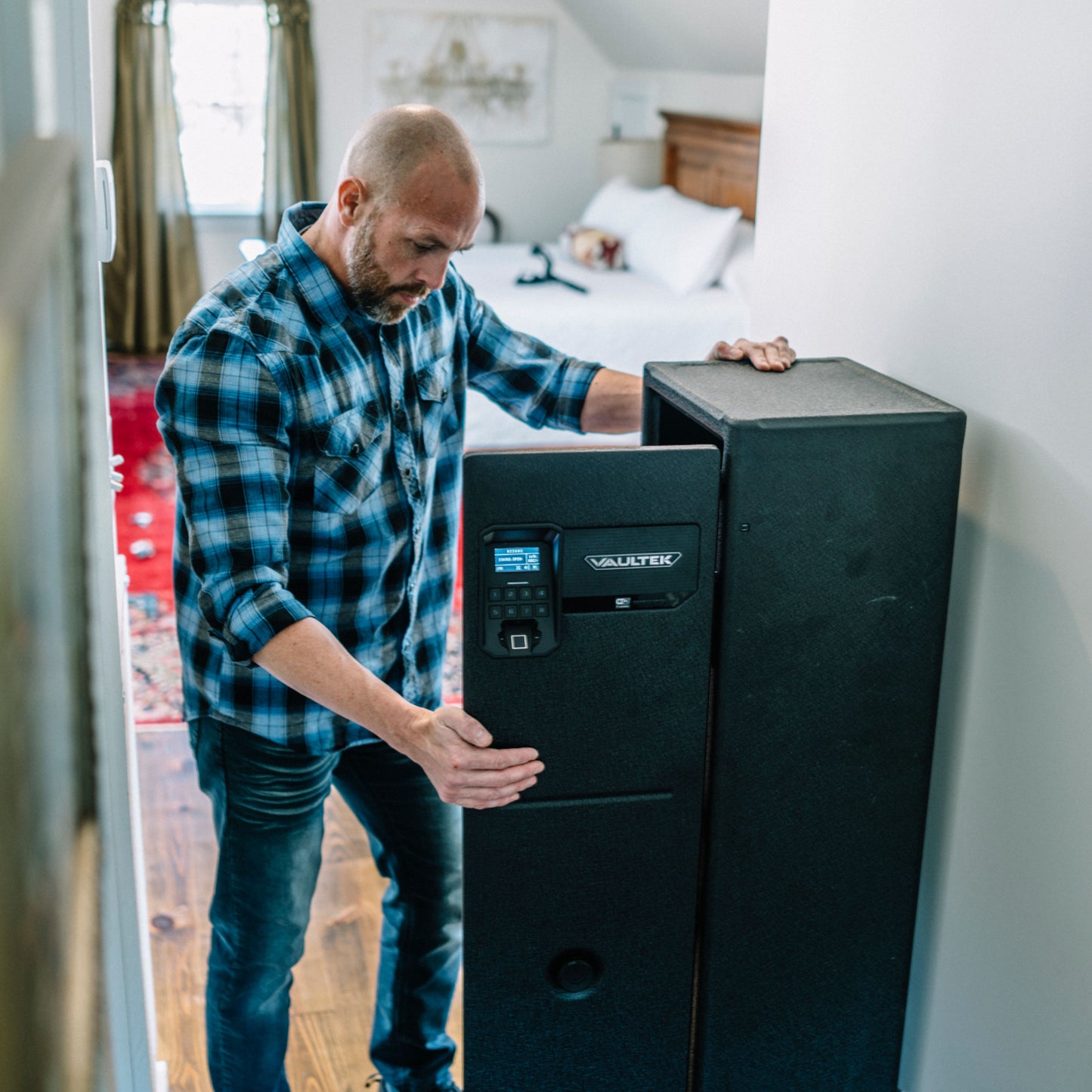 Vaultek RS500i ViSN WiFi Biometric Rifle Safe